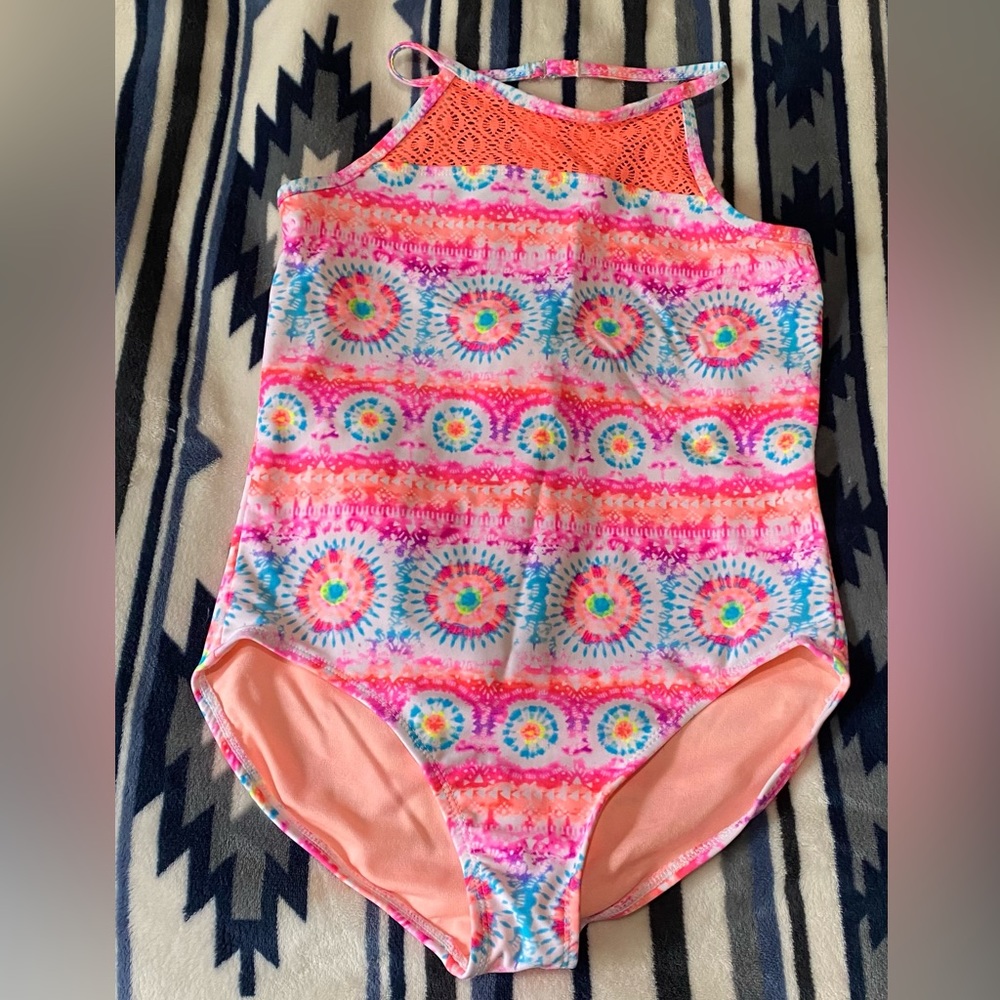 Girls swimsuit one peace